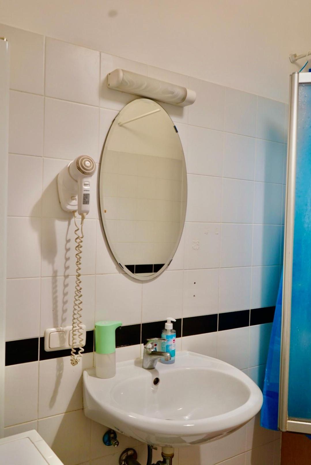 וינה Volkstheater Apartment. מראה חיצוני תמונה